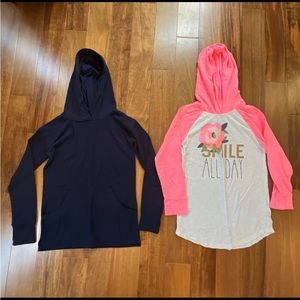 Girls long sleeve hooded t-shirts size 7/8 in good condition.